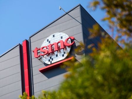 台美協議拚晶片在美生產？CNBC：台灣半導體「矽盾」短期仍穩固